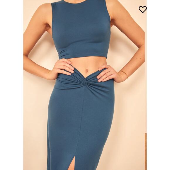 NWT REFORMATION Rylan Knit Two Piece Sleeveless Top Long Skirt Set Blue Size L - Picture 4 of 12